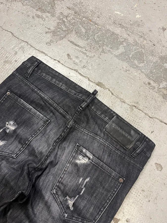 Designer × Dsquared2 × Vintage AW2017 DSquared2 Grey Distressed Denim Jeans Size US 33 - 9 Thumbnail