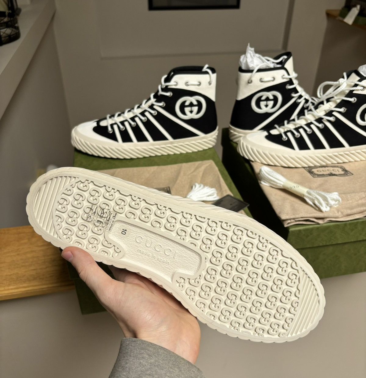 Gucci Gucci GG Black/White Interlock High Tops Size US 8.5 / EU 41-42 - 4 Thumbnail