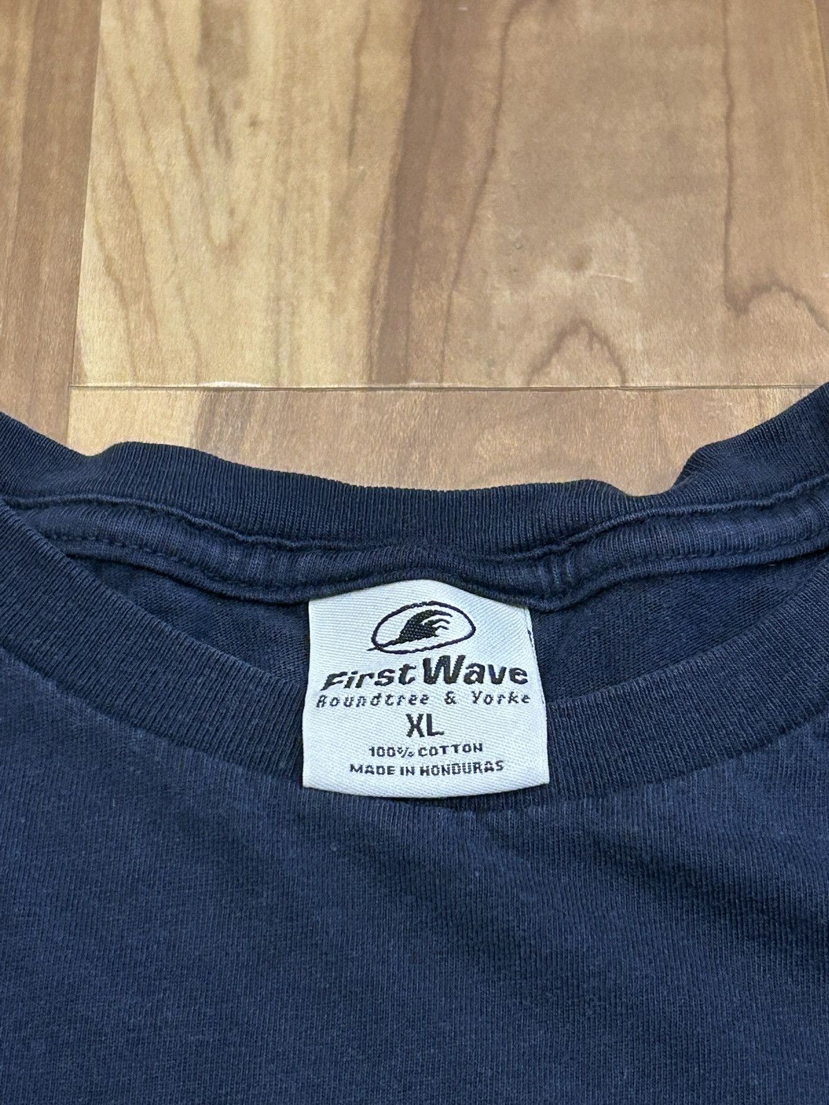 Quiksilver Wai Kiki Surfers 86 Tee Size US XL / EU 56 / 4 - 3 Thumbnail