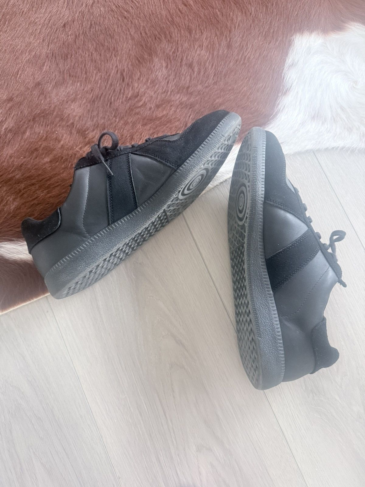 Oliver Cabell Oliver Cabell GAT Sneakers – Black (Men’s US Size 9) Size US 9 / EU 42 - 6 Thumbnail