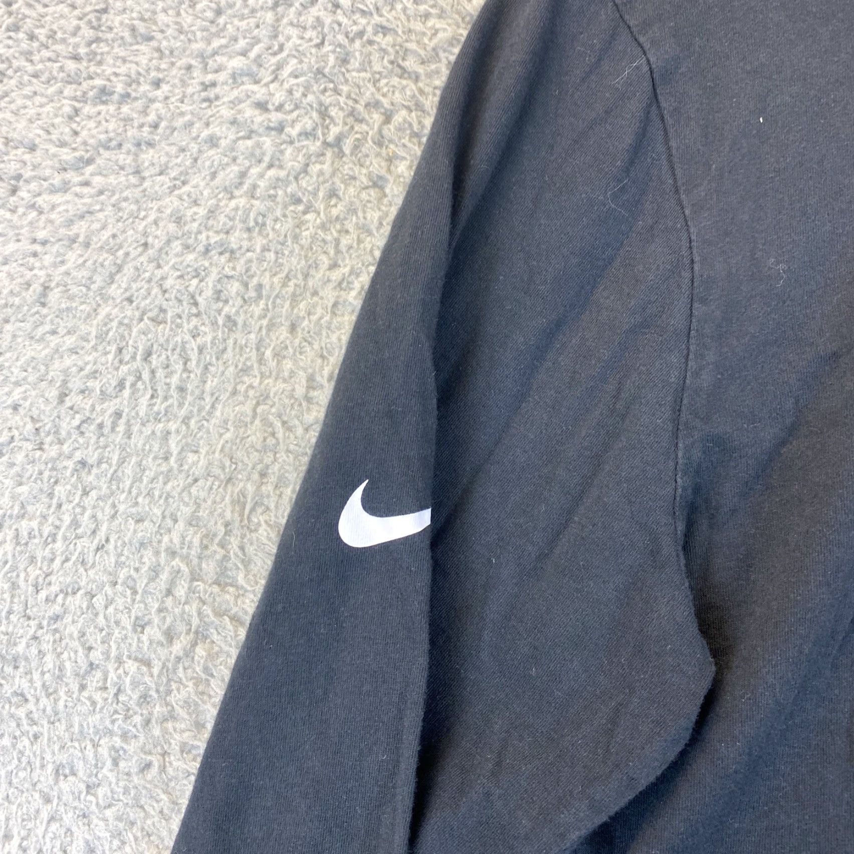 Nike NIKE Men's Hockey Long Sleeve T-Shirt M Black 70-12 Size US M / EU 48-50 / 2 - 7 Thumbnail