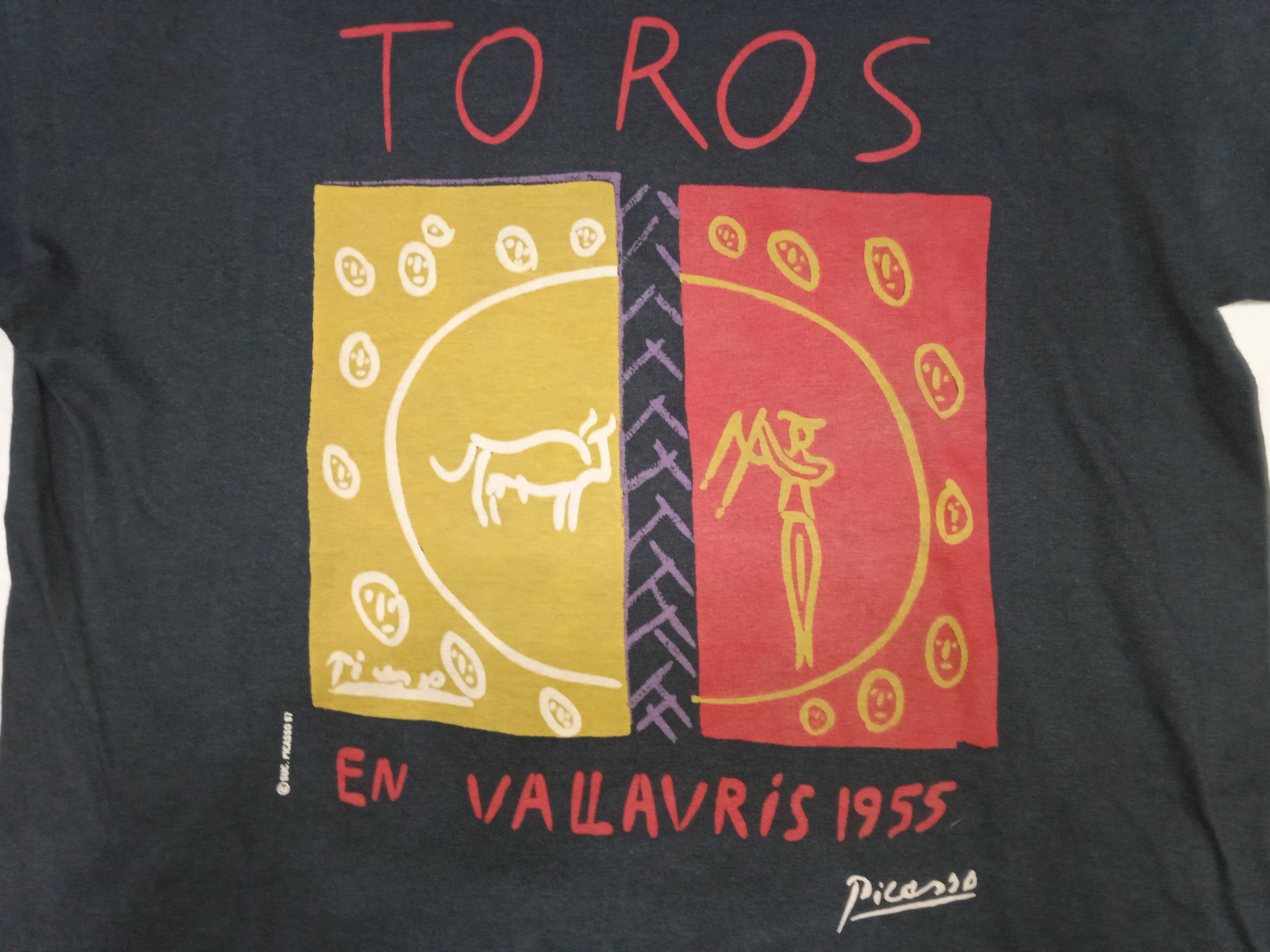 Vintage Vintage 90s Picasso Bulls in Vallauris 1955 Tee erd Size US M / EU 48-50 / 2 - 4 Thumbnail
