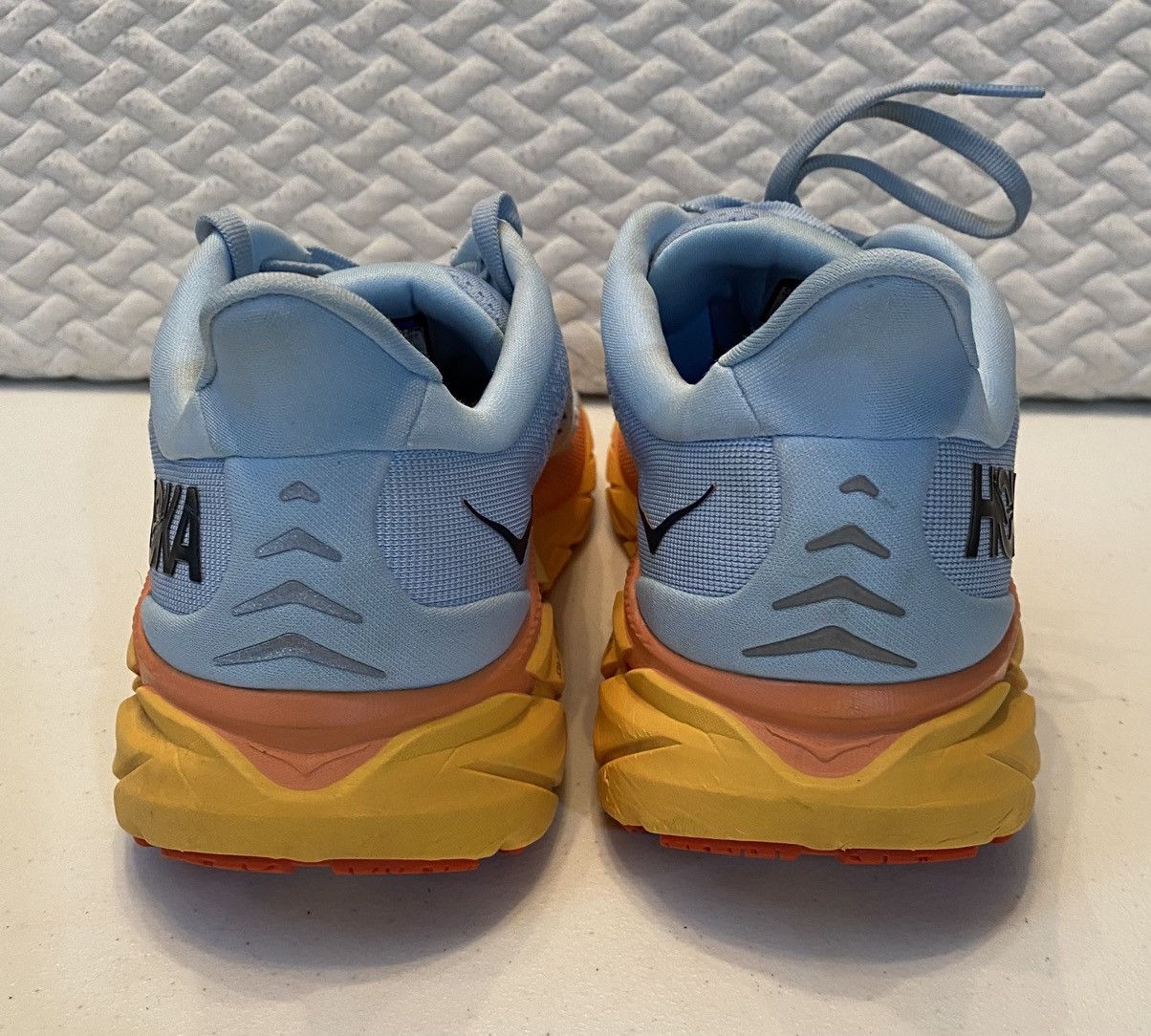 Hoka HOKA ONE ONE Clifton 8 'Summer Song Ice Flow' 10B Size US 10 / IT 40 - 9 Thumbnail