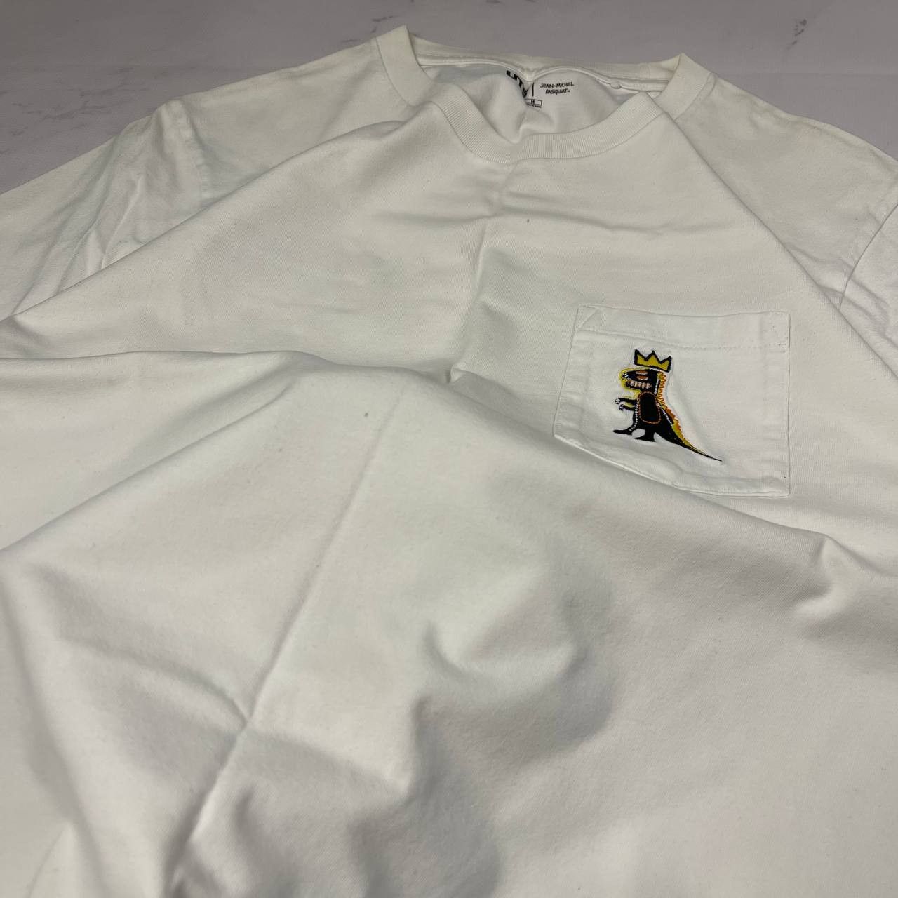 Vintage Jean-Michel Basquiat X Uniqlo T-Shirts White Animal Size M Size US M / EU 48-50 / 2 - 4 Thumbnail
