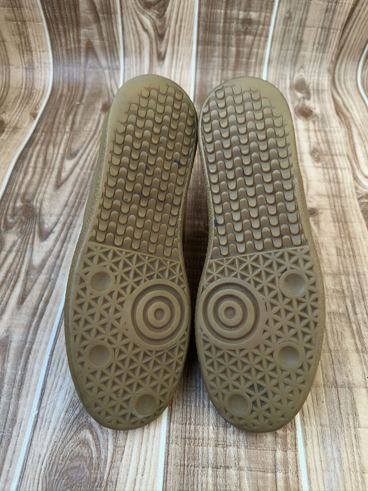 Maison Margiela Maison Martin Margiela Vintage Replica GAT Low top Sneaks Size US 7 / EU 40 - 16 Thumbnail