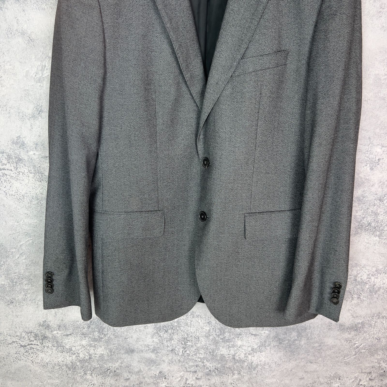 Hugo Boss Hugo Boss Men's Blazer Size US 38R Gray Cupro Long Sleeve` Size 38R - 3 Thumbnail