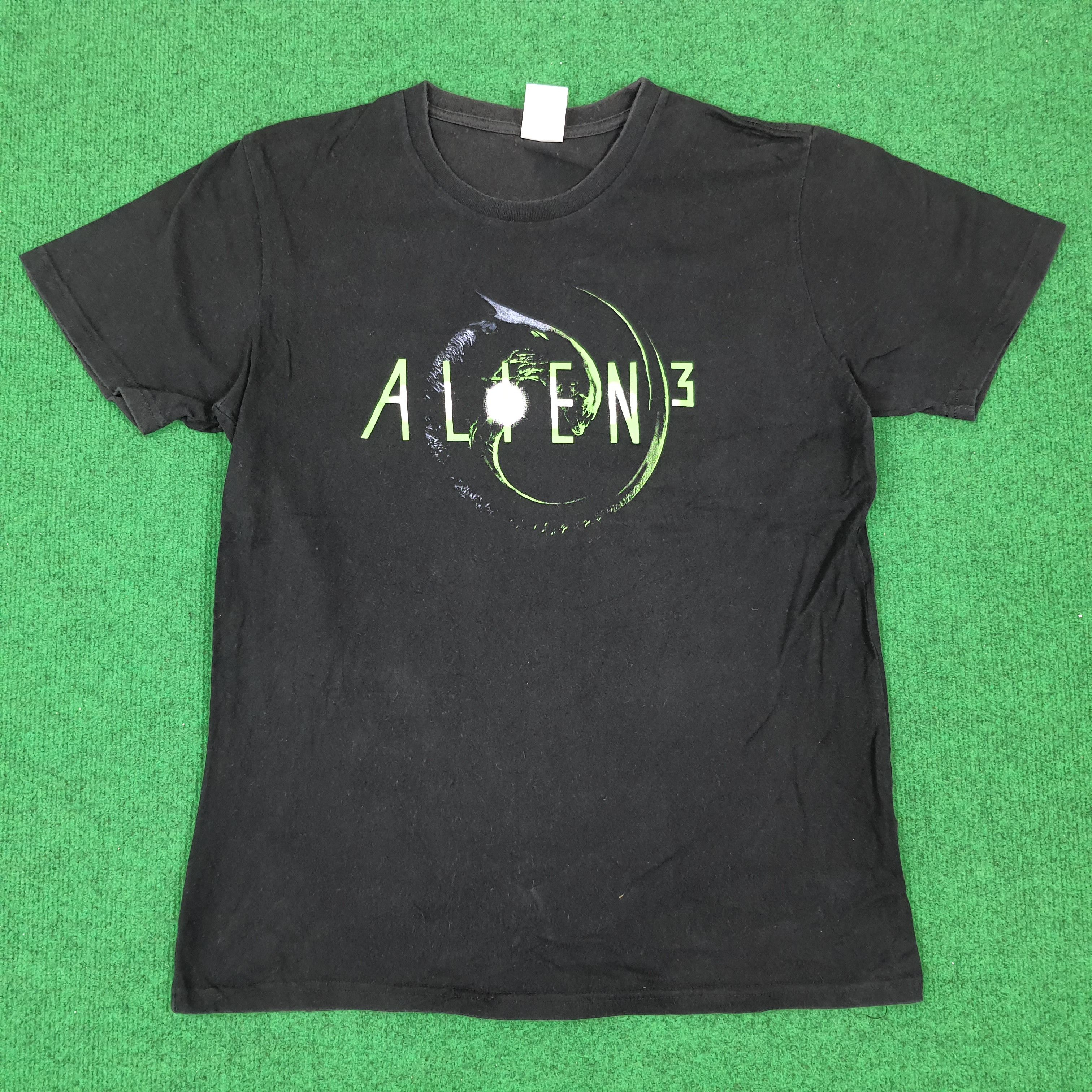 Vintage Alien American Movie 20th Century Fox Film Tshirt