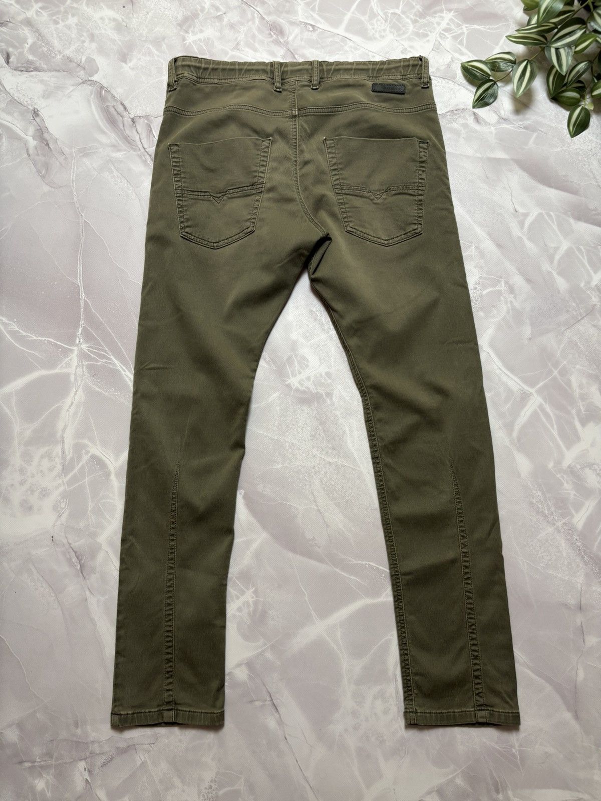 Diesel Diesel Krooley-Ne Jogg Jeans Sweatpants Khaki Green Mens 30 Size US 30 / EU 46 - 10 Thumbnail