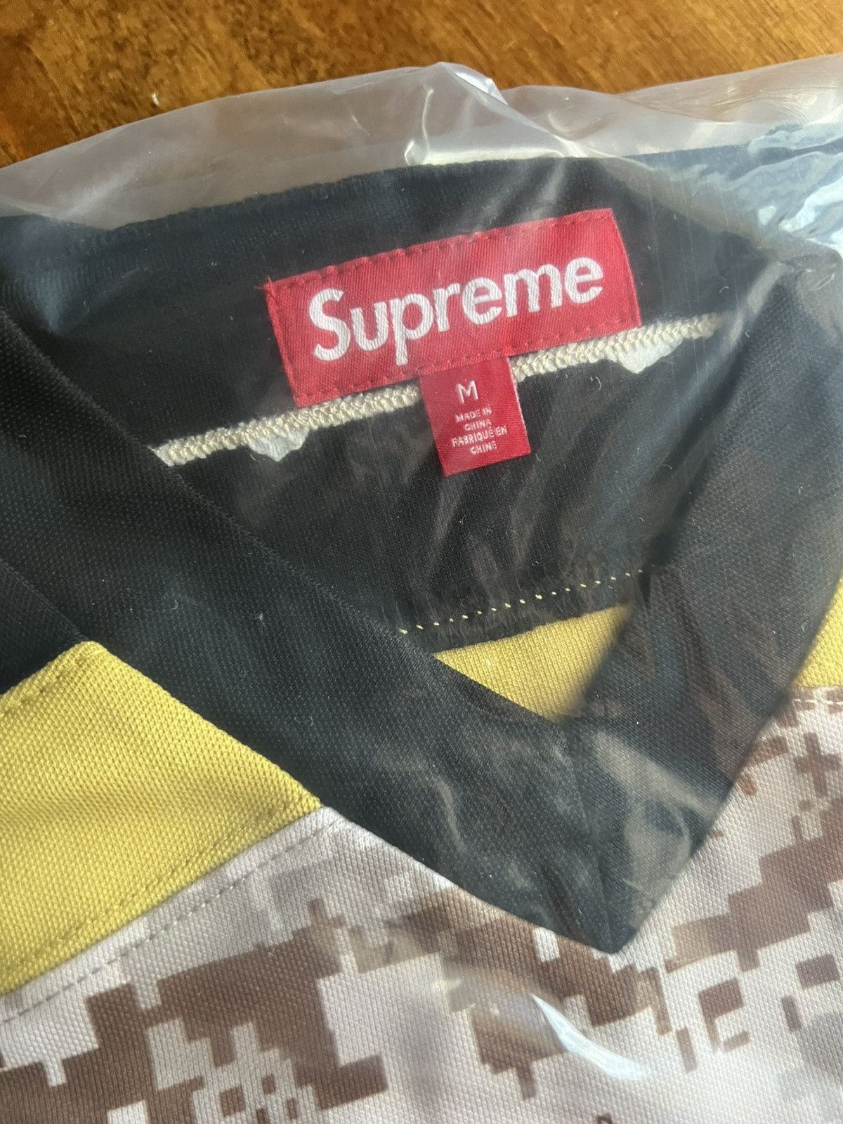 Supreme Supreme Fire & Ice Hockey Jersey Camo Size US M / EU 48-50 / 2 - 6 Thumbnail