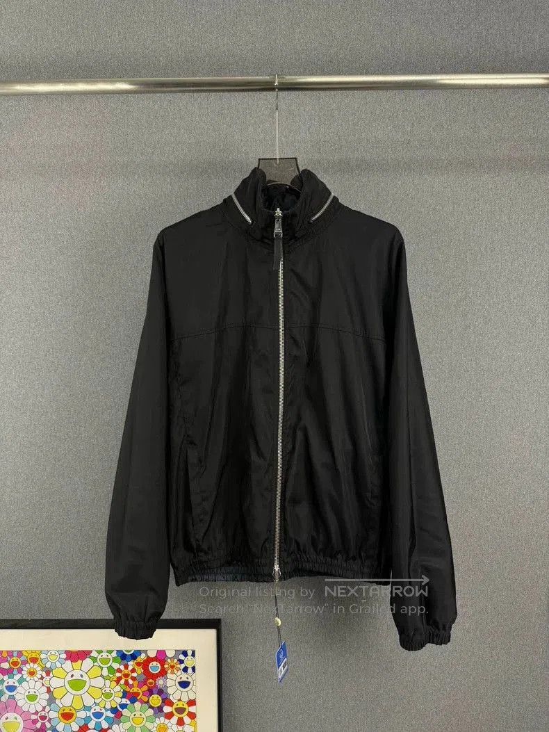 Louis Vuitton Louis Vuitton Reversible Monogram Windbreaker Jacket. Size US L / EU 52-54 / 3 - 3 Thumbnail