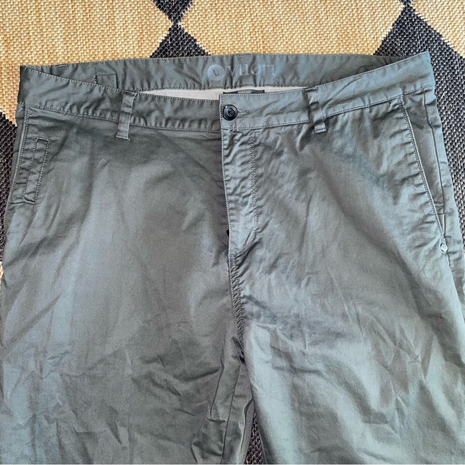 Vuori Vuori $128 433 Chino Pants Mens 36x32 Olive Slim Performance Size US 36 / EU 52 - 3 Thumbnail