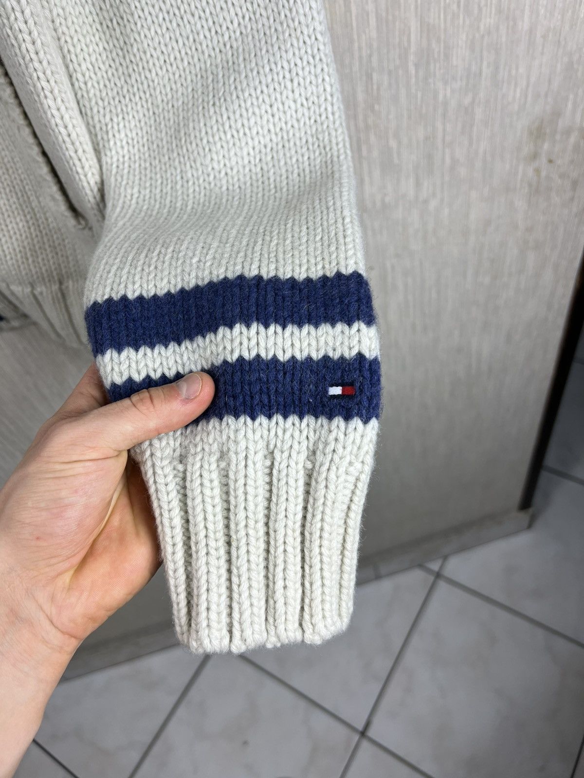 Tommy Hilfiger Vintage Tommy Hilfiger heavy knit zip wool hoodie cardigan Size US XL / EU 56 / 4 - 12 Thumbnail