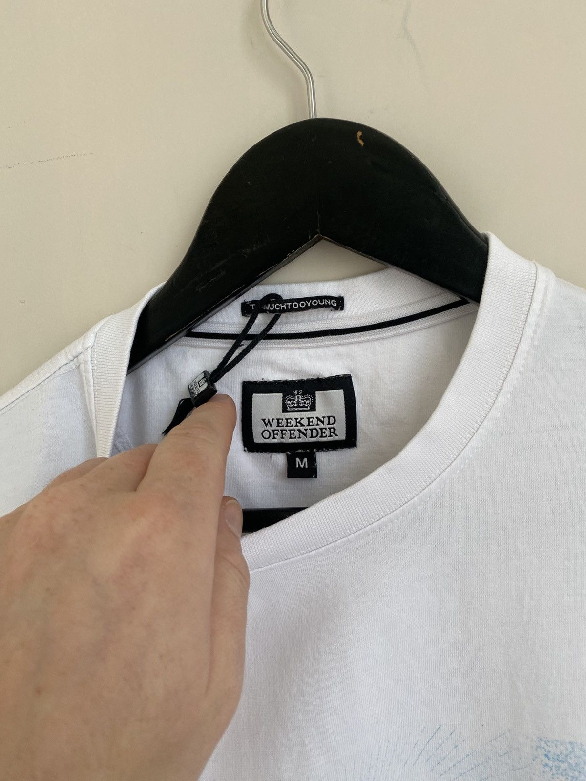 Weekend Offender Weekend Offender men's t-shirt Size US M / EU 48-50 / 2 - 3 Thumbnail