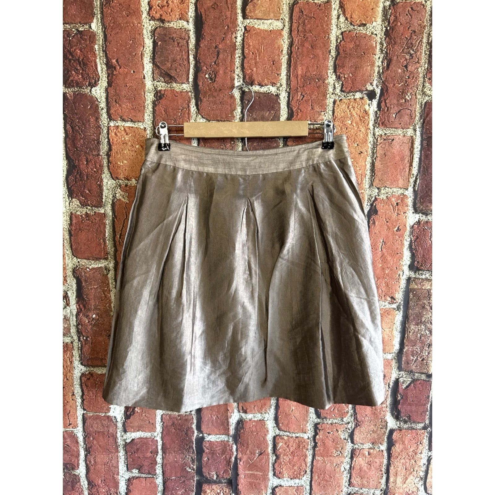 Bcbgmaxazria **BCBGMAXAZRIA Women's Gray A-Line Skirt Size 6** User: BCBGMAXAZRIA Women's Gray A-Line Skirt Size 6 Size 28" / US 6 / IT 42 - 2 Thumbnail