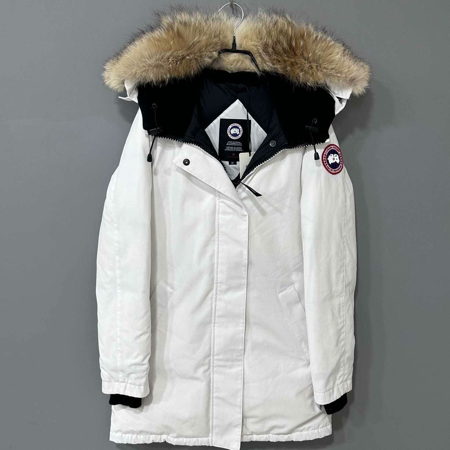 Canada Goose Canada Goose Down White Heavy Coat s Men Size US S / EU 44-46 / 1 - 1 Thumbnail