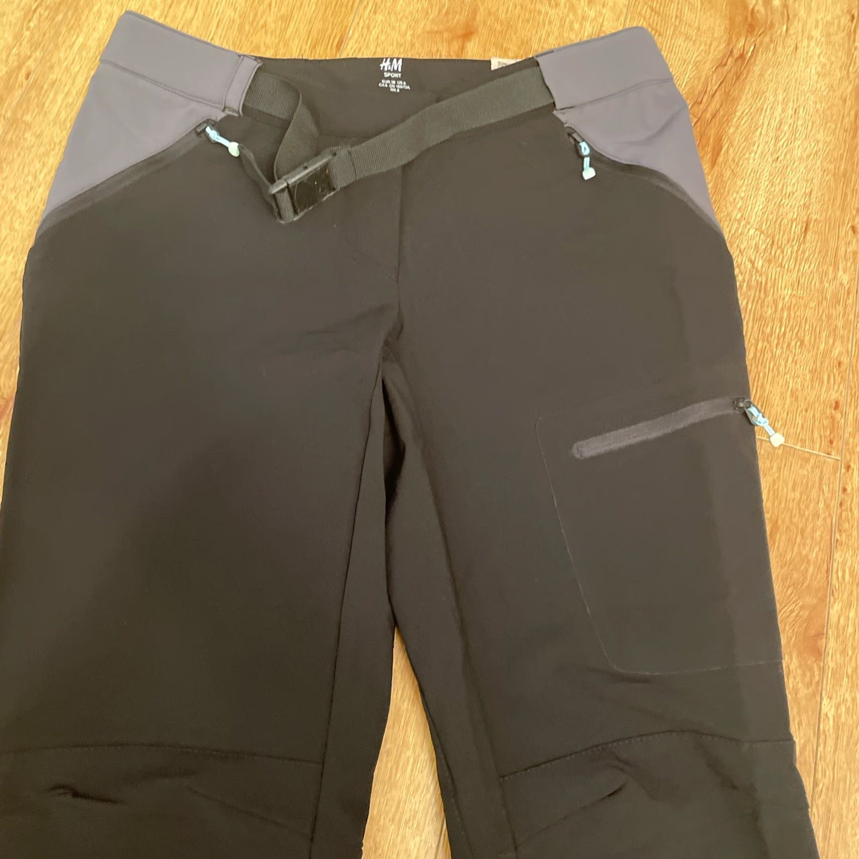 H&M VINTAGE H&M Water Repellent Utility Cargo Pants Black Sz 8 Pockets Buckle Belt Slim Women Regular Pants Size 30" / US 8 / IT 44 - 2 Thumbnail