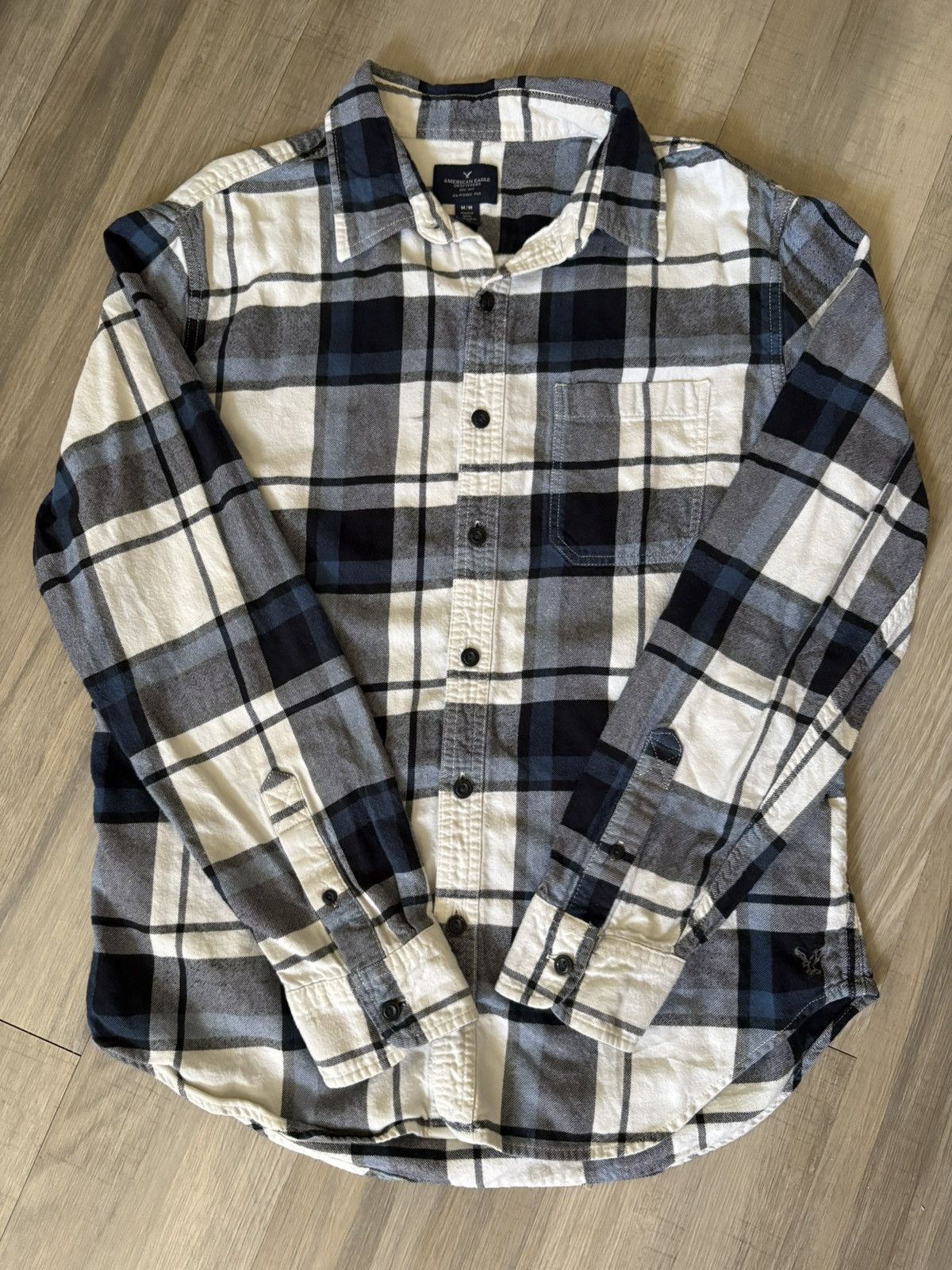 American Eagle Outfitters American Eagle Blue Flannel Long Sleeve Button Up Size US M / EU 48-50 / 2 - 1 Thumbnail