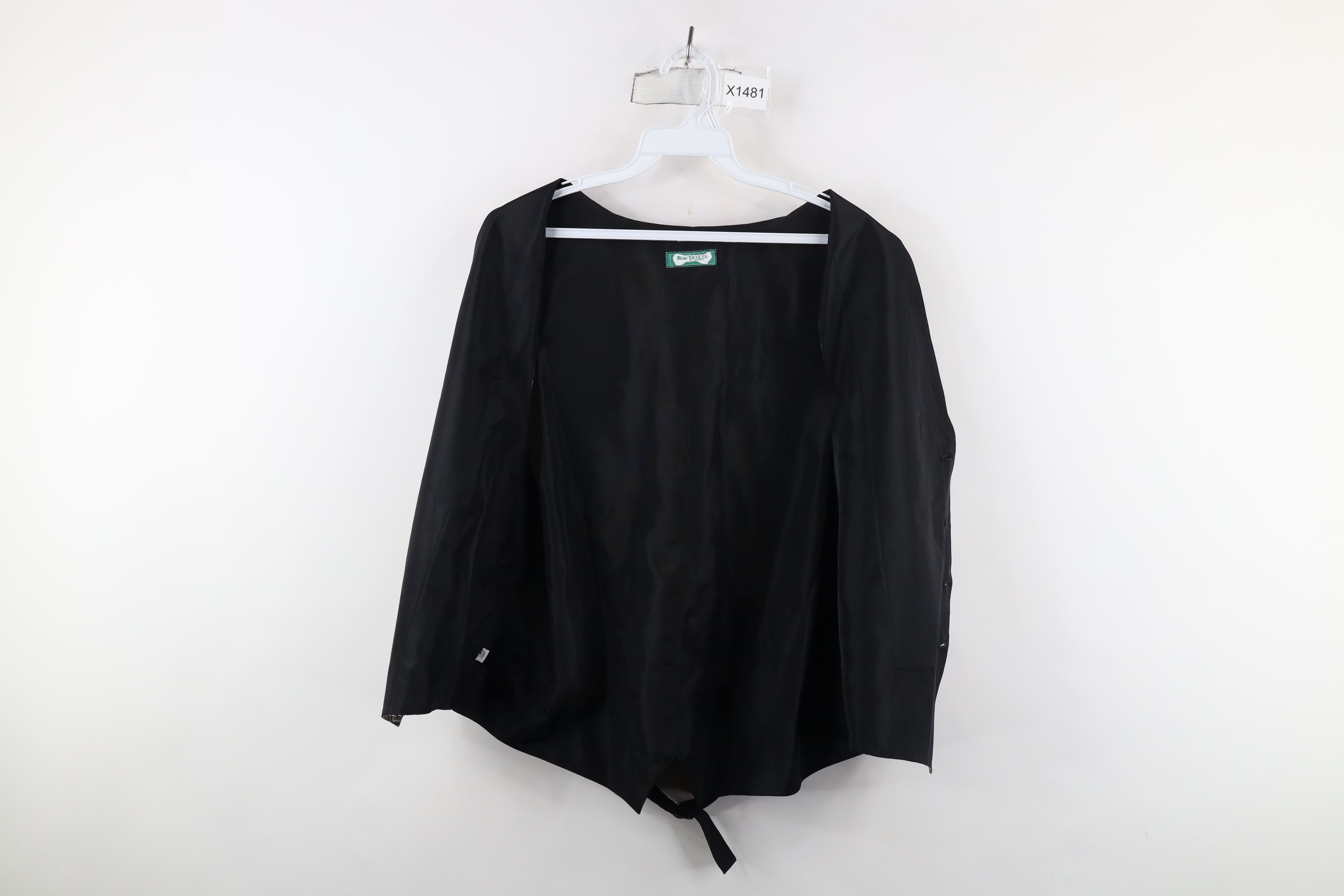 Vintage Vintage 90s Streetwear Geometric Buckle Back Vest Jacket USA Size US L / EU 52-54 / 3 - 6 Thumbnail