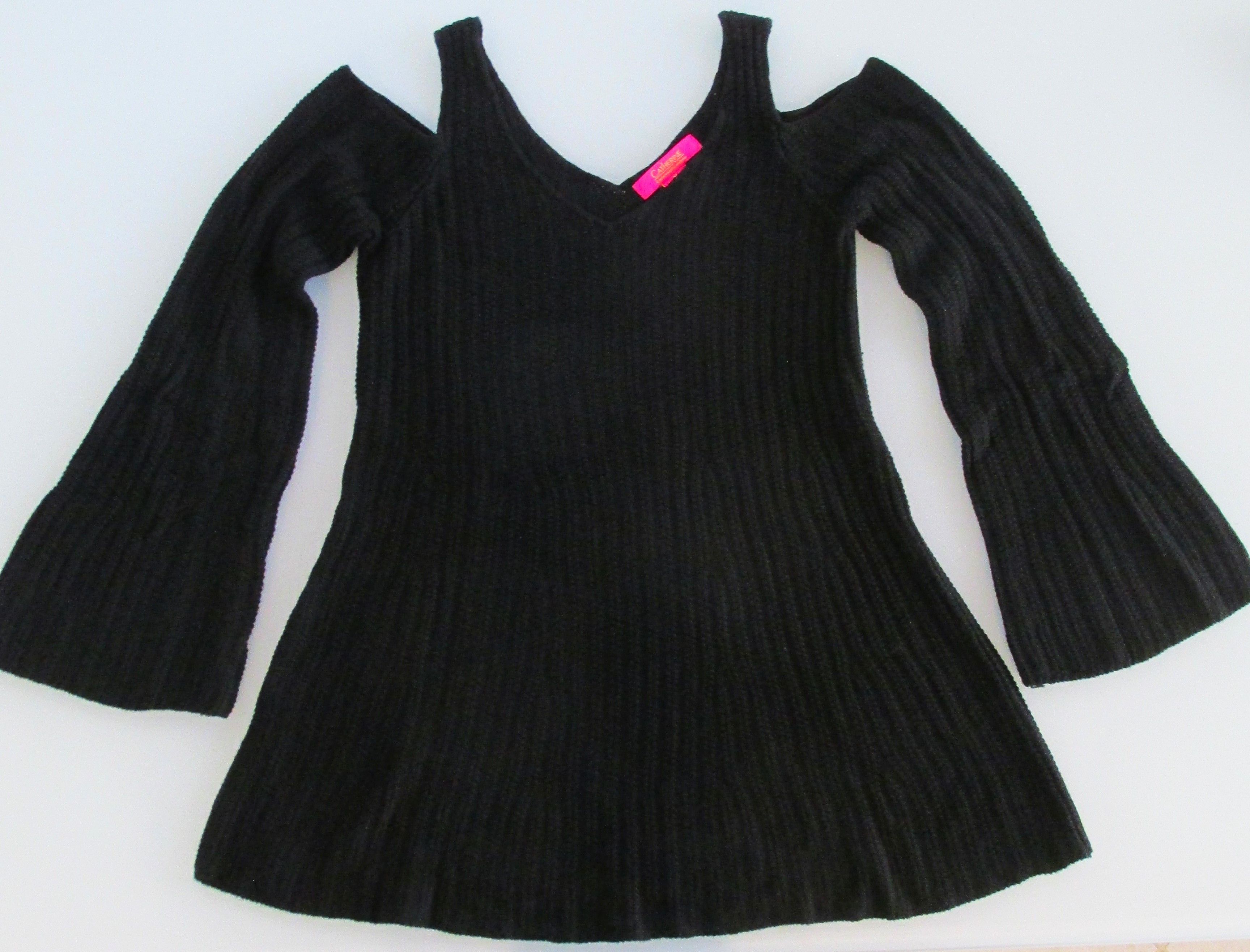 Other Catherine Women's Cold Shoulder (Open) Sweater Size Medium Size M / US 6-8 / IT 42-44 - 1 Thumbnail