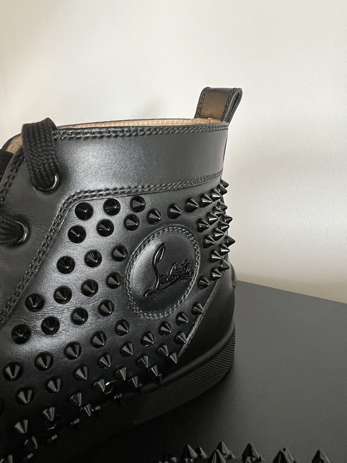 Christian Louboutin Christian Louboutin Black High top Spikes Louis Sneakers Size US 10 / EU 43 - 5 Thumbnail