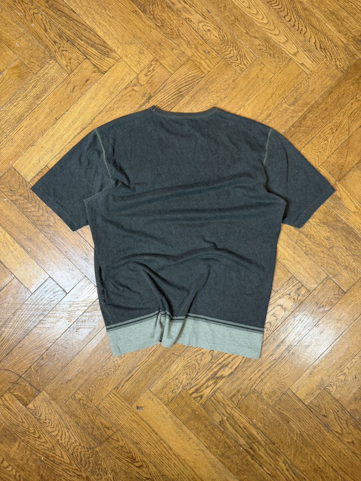 Stone Island Stone Island single stitch printed t-shirt Size US XL / EU 56 / 4 - 6 Thumbnail