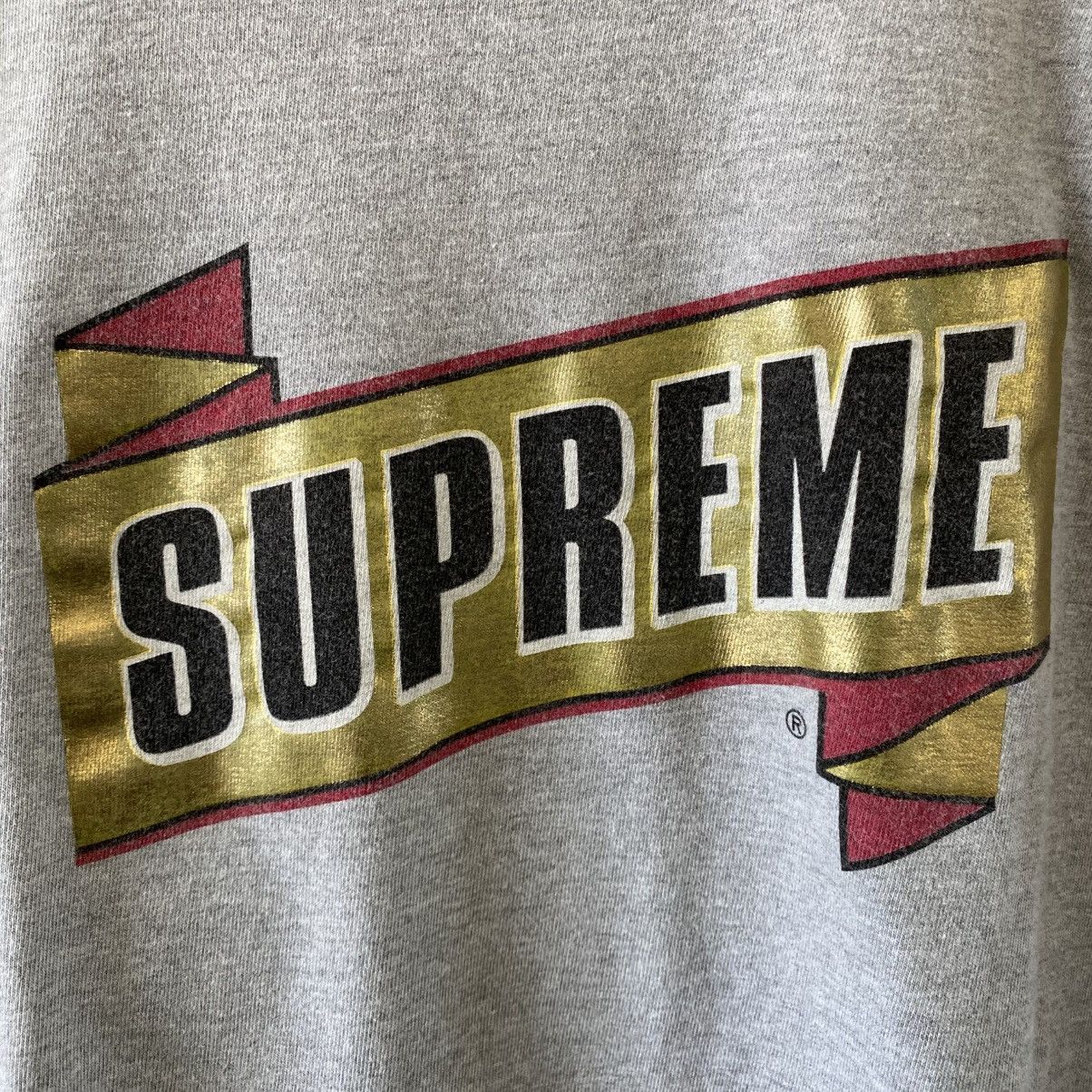 Supreme Supreme Wackies Banner Foil Logo T-Shirt Grey 2013 Vintage Size US L / EU 52-54 / 3 - 3 Thumbnail