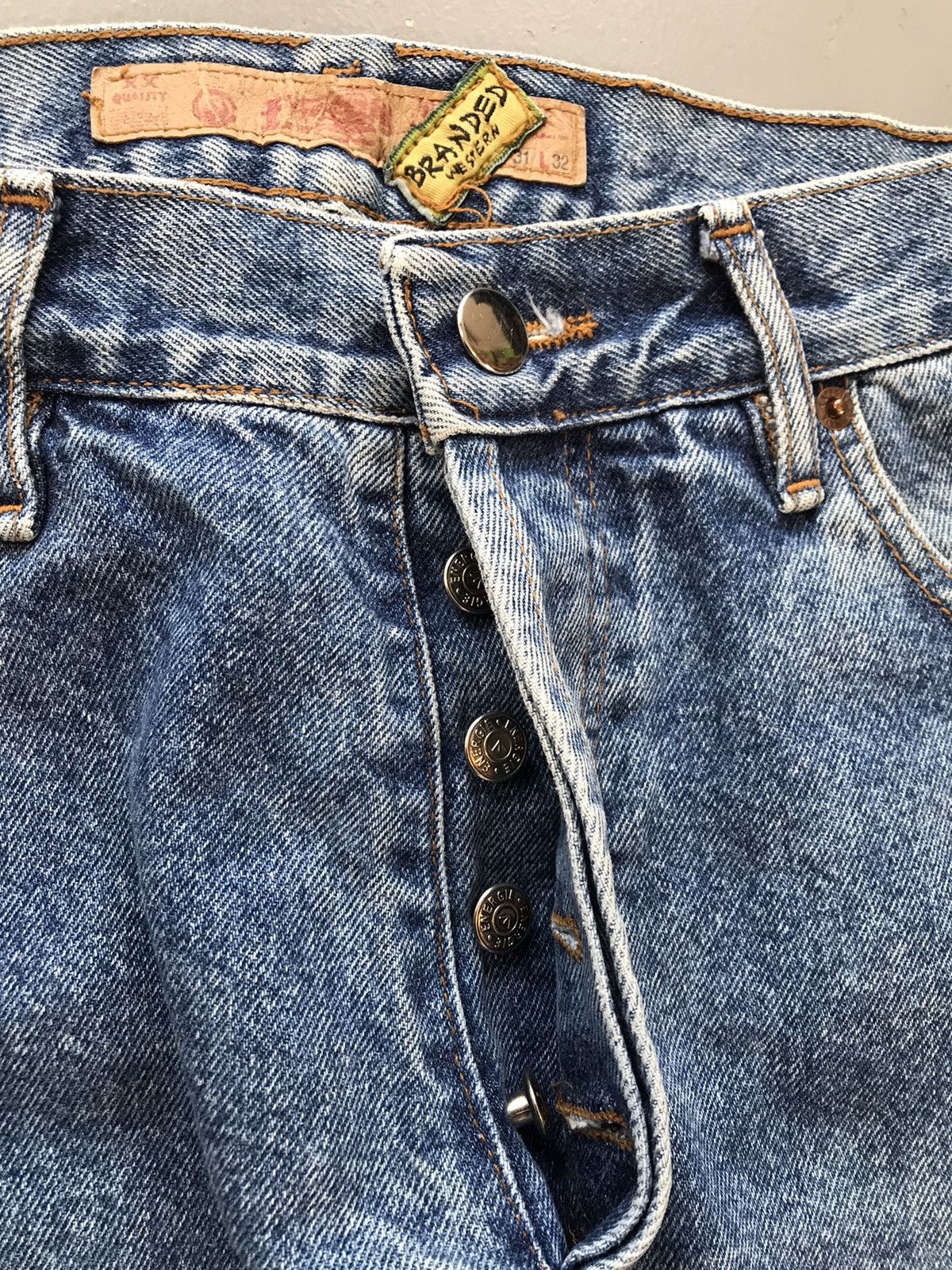 Energie × Vintage Vintage energy trade mark SpellOut animal embroidered denim Size US 30 / EU 46 - 6 Thumbnail