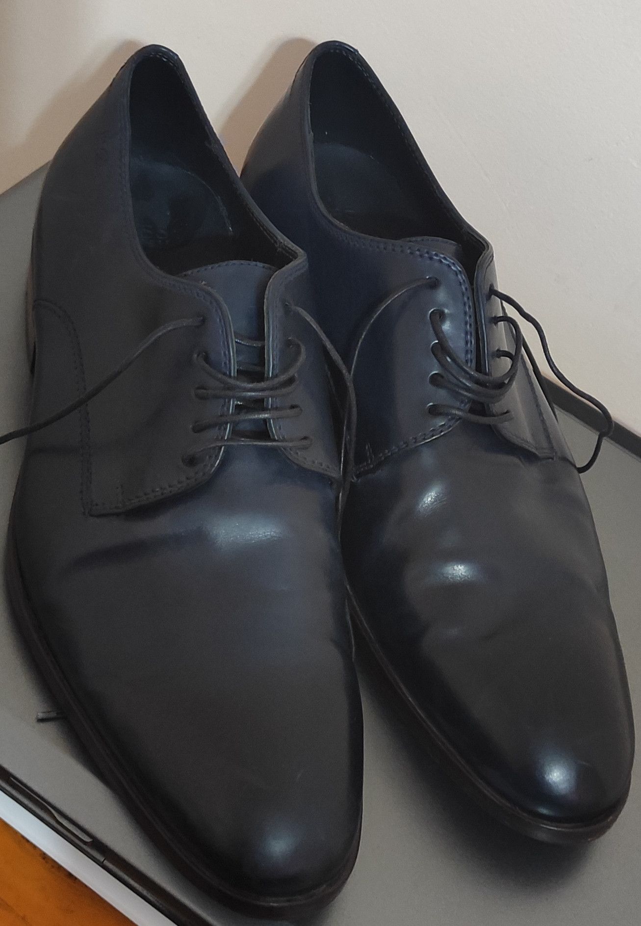 Hugo Boss The men's shoes Hugo Boss Size US 7 / EU 40 - 1 Thumbnail