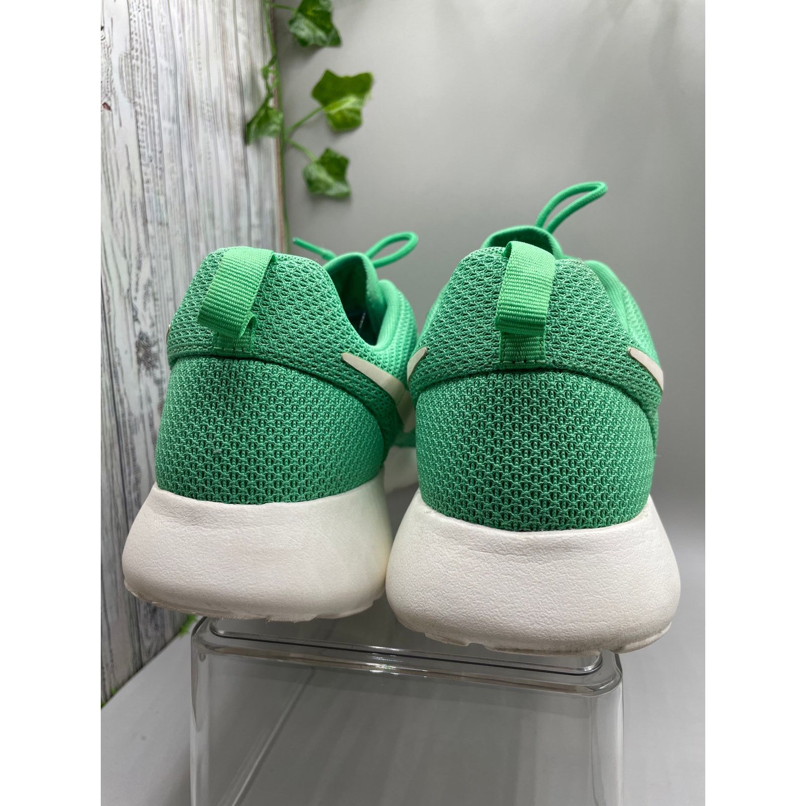 Nike Nike Roshe Run Gamma Green Men’s Athletic Running Shoes 9.5 Size US 9.5 / EU 42-43 - 2 Thumbnail