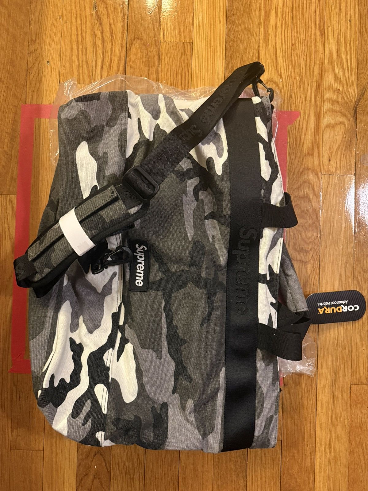 Supreme Supreme Tote Bag SS25 Size ONE SIZE - 3 Thumbnail