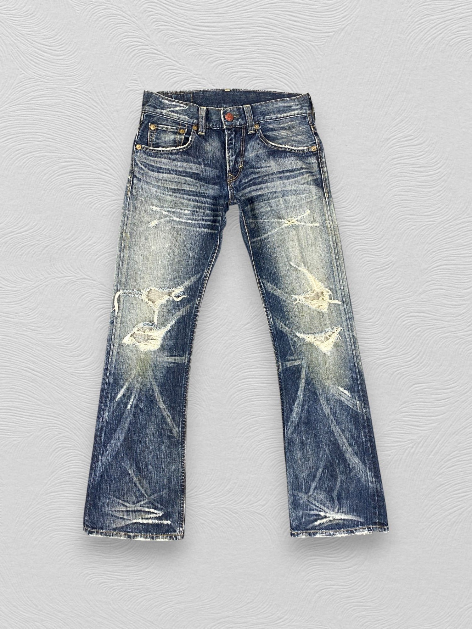 Edwin EDWIN BLUE TRIP VINTAGE FLARE DISTRESSED JEANS 31x31- JN3251 Size US 31 - 1 Thumbnail