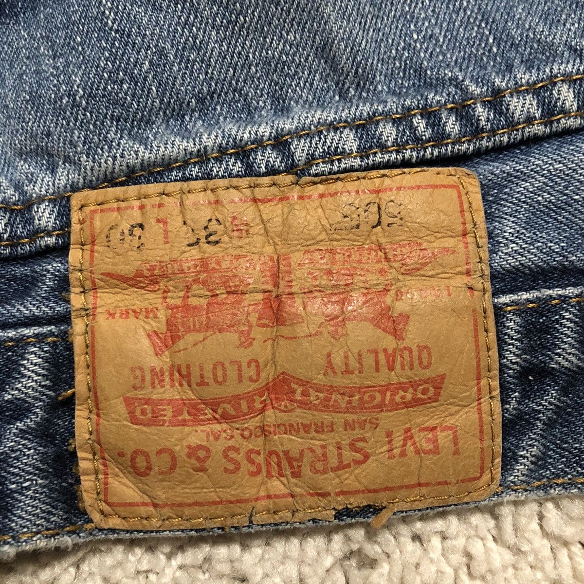 Levi's Levi’s Reconstructed Denim Mini Skirt Size 32" / US 10 / IT 46 - 3 Thumbnail
