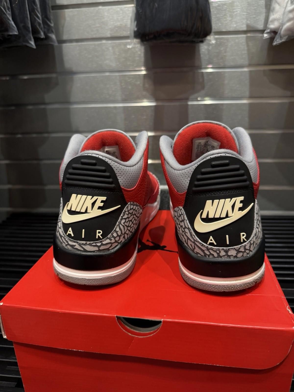 Jordan Brand Nike Air Jordan 3 Retro SE "Unite" Size 12.5M Size US 12.5 / EU 45-46 - 7 Thumbnail