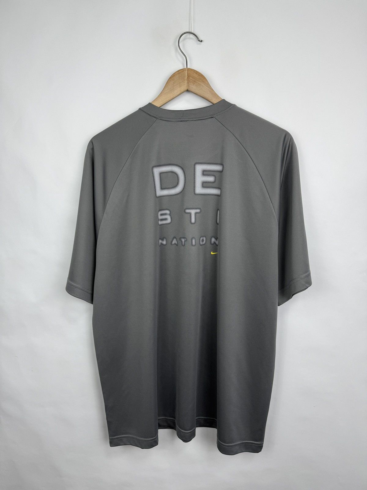 Nike 🇺🇸 Vintage 90s Nike The Running Company Destination T-Shirt Size US XL / EU 56 / 4 - 8 Thumbnail