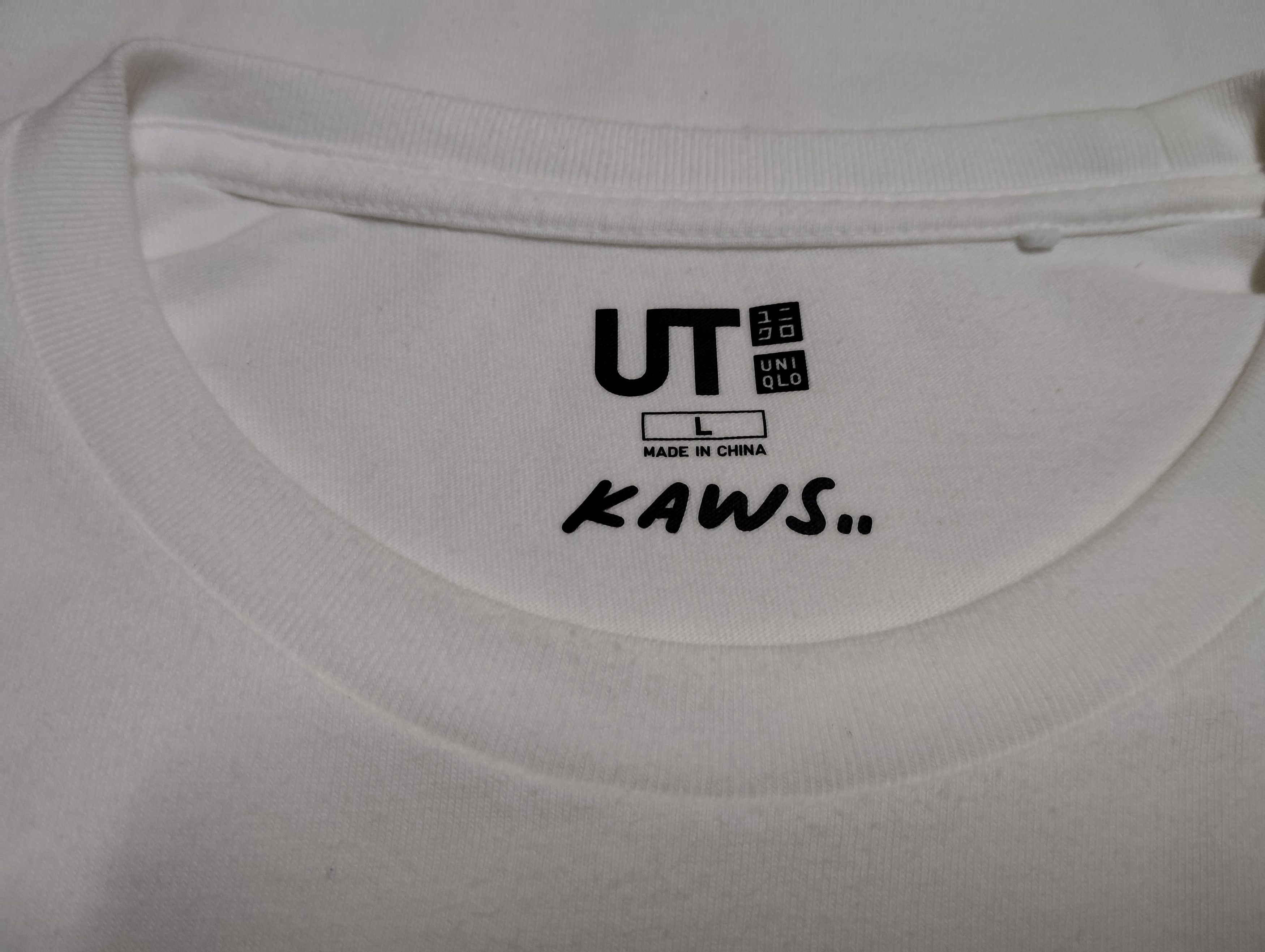 Japanese Brand × Kaws KAWS x UNIQLO PRINTED T-SHIRT Size US L / EU 52-54 / 3 - 4 Thumbnail