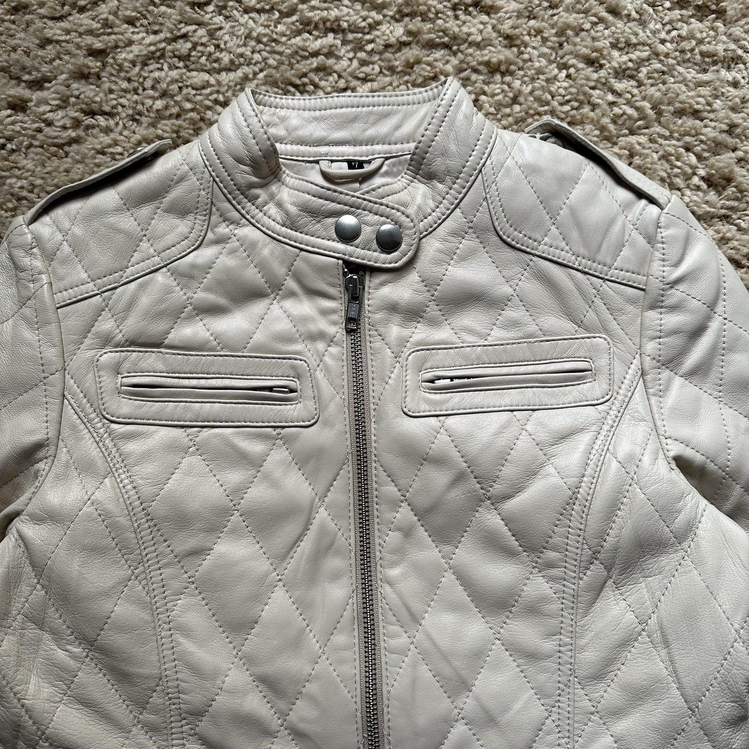 Balmain Balmain White Leather Quilted Jacket Size US S / EU 44-46 / 1 - 2 Thumbnail