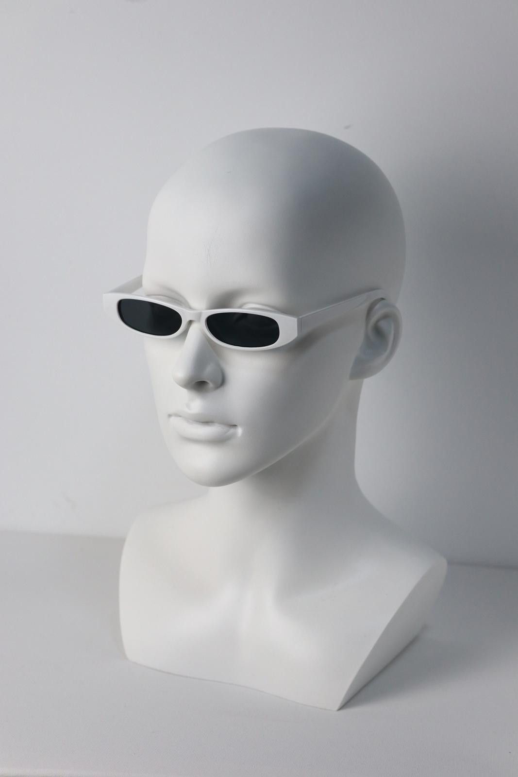 Japanese Brand Y2k Avant Garde Futuristic Rectangle White Sunglasses OS Size ONE SIZE - 7 Thumbnail