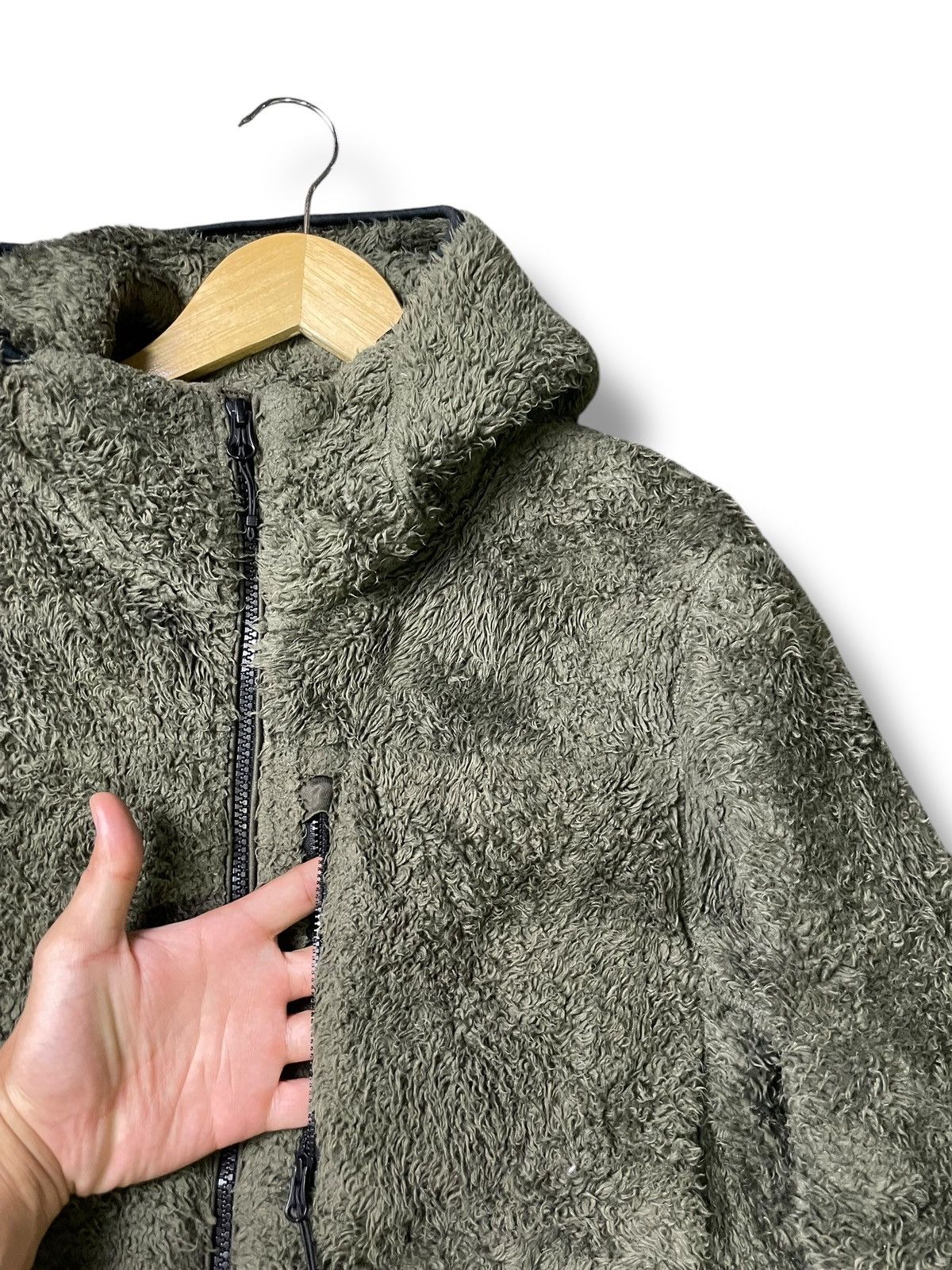 Japanese Brand × Uniqlo × Vintage Vintage Uniqlo Fleece Hooded Jacket (48) Size US S / EU 44-46 / 1 - 6 Thumbnail