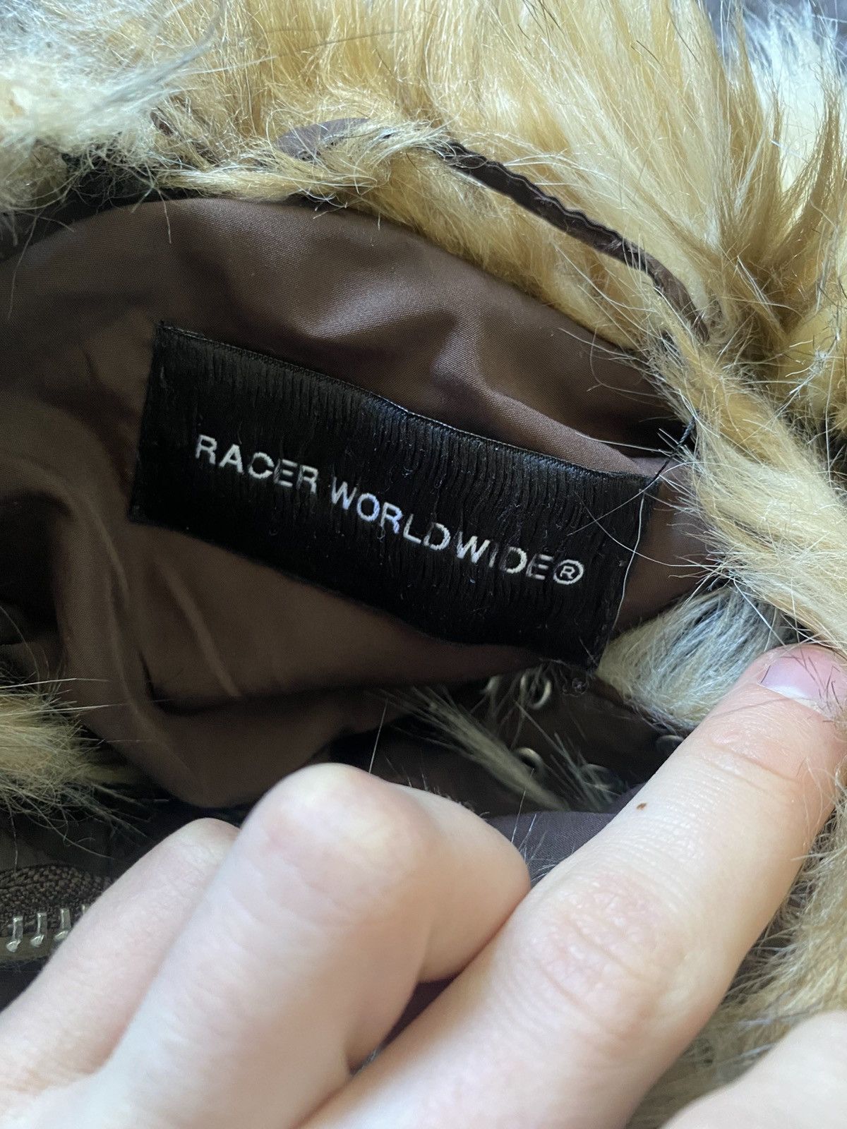 Racer Worldwide racer worldwide fur bomber coyote Size US L / EU 52-54 / 3 - 2 Thumbnail