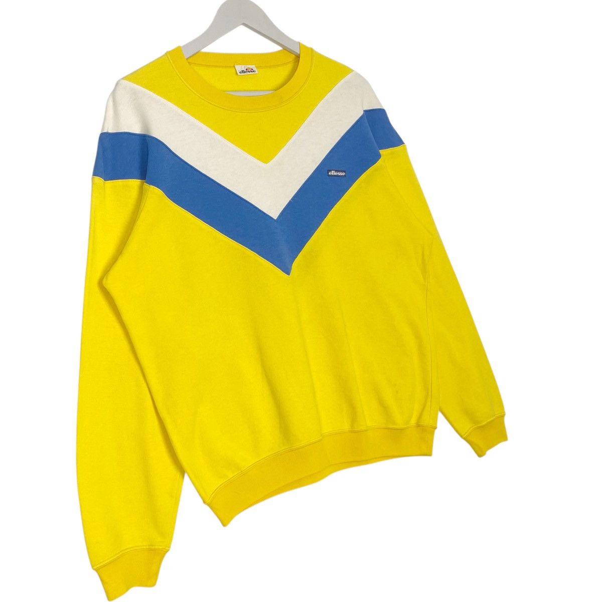 Vintage Ellesse Small Logo Crewneck Sweatshirt Yellow Size M Menswear
