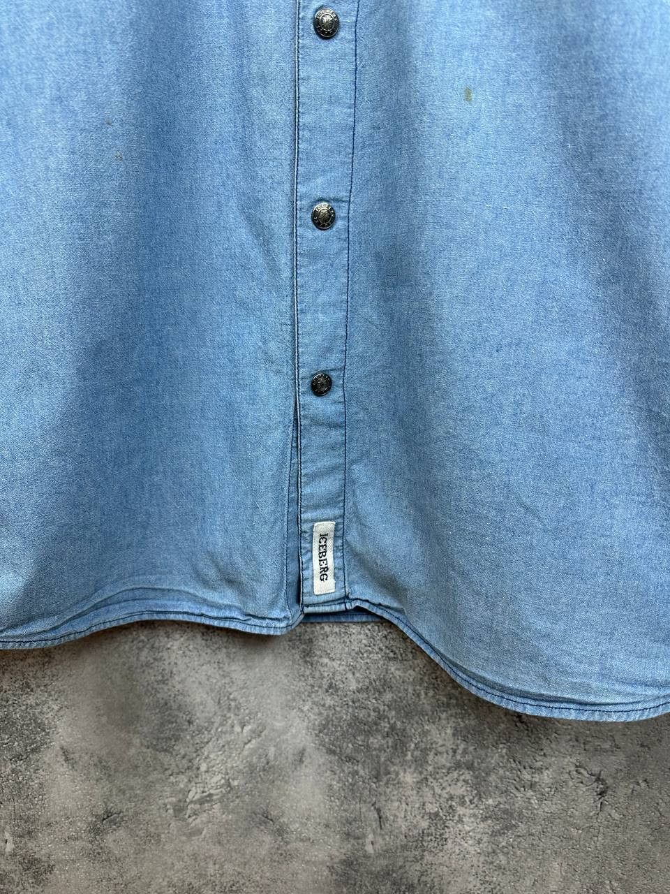 Iceberg ICEBERG Elvis Presley Denim Shirt Rare Vintage Italy Jeans Size US L / EU 52-54 / 3 - 7 Thumbnail
