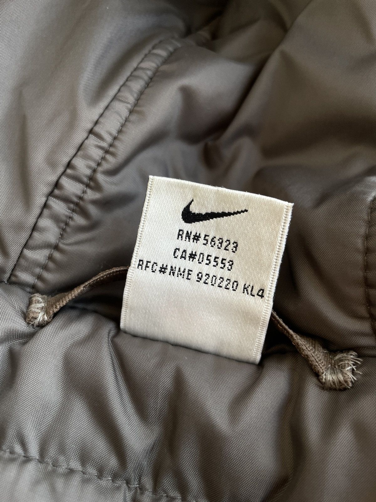 Nike Vintage Nike Insulated Jacket Size US M / EU 48-50 / 2 - 9 Thumbnail