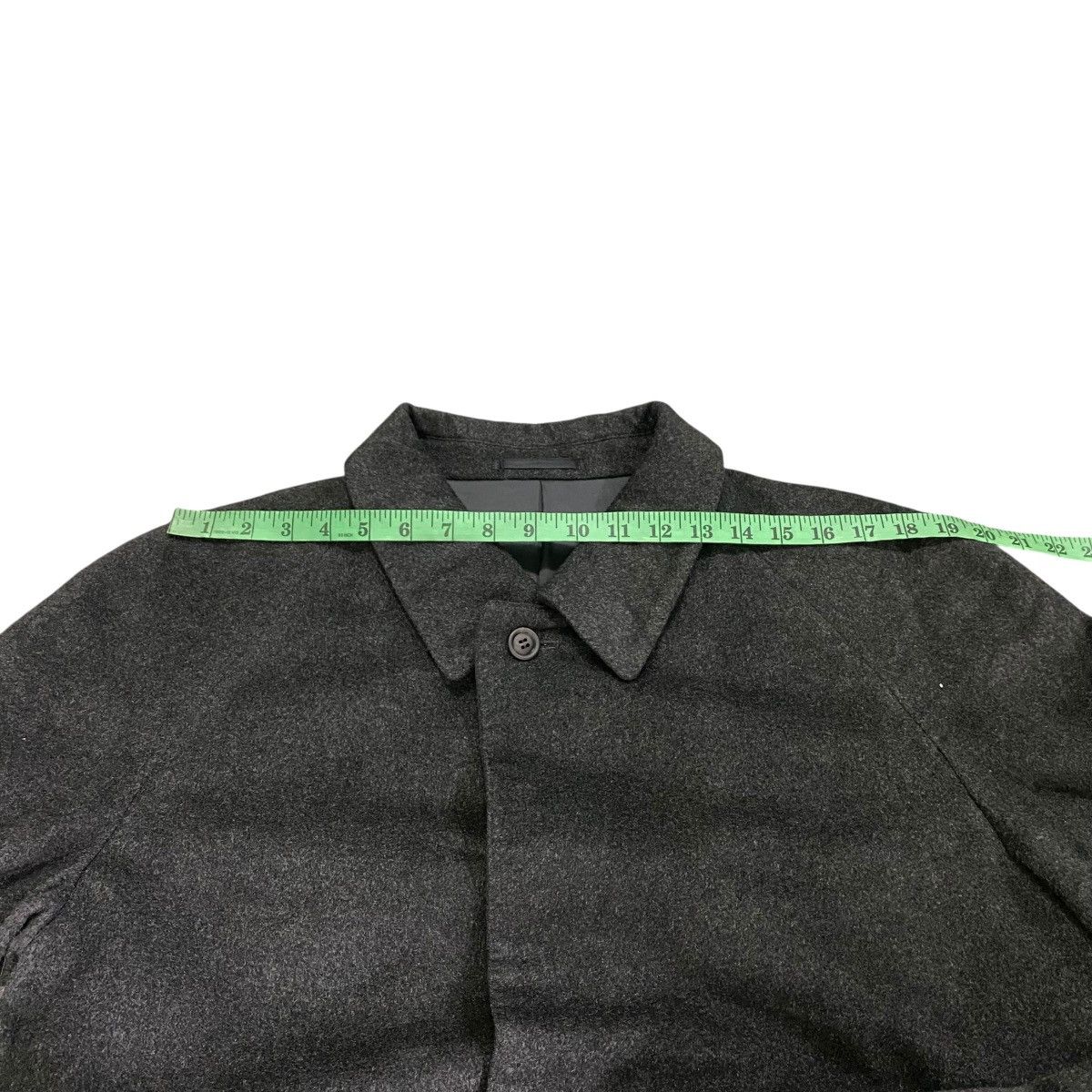 Yves Saint Laurent Yves Saint Laurent Wool Long Coat Button M/L Size Size US L / EU 52-54 / 3 - 12 Thumbnail
