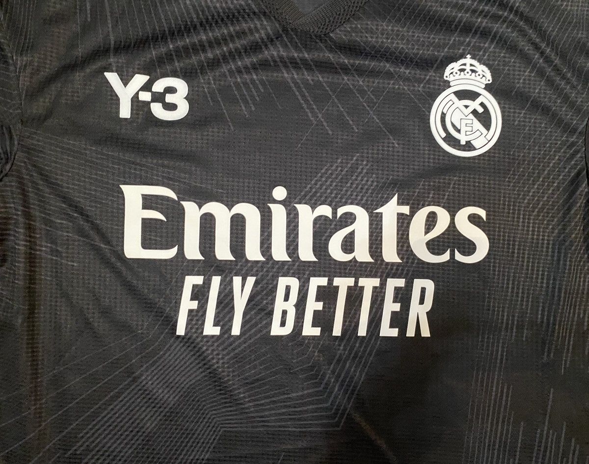 Y-3 Y-3 Real Madrid Jersey 120th Anniversary Jersey Size US XS / EU 42 / 0 - 3 Thumbnail