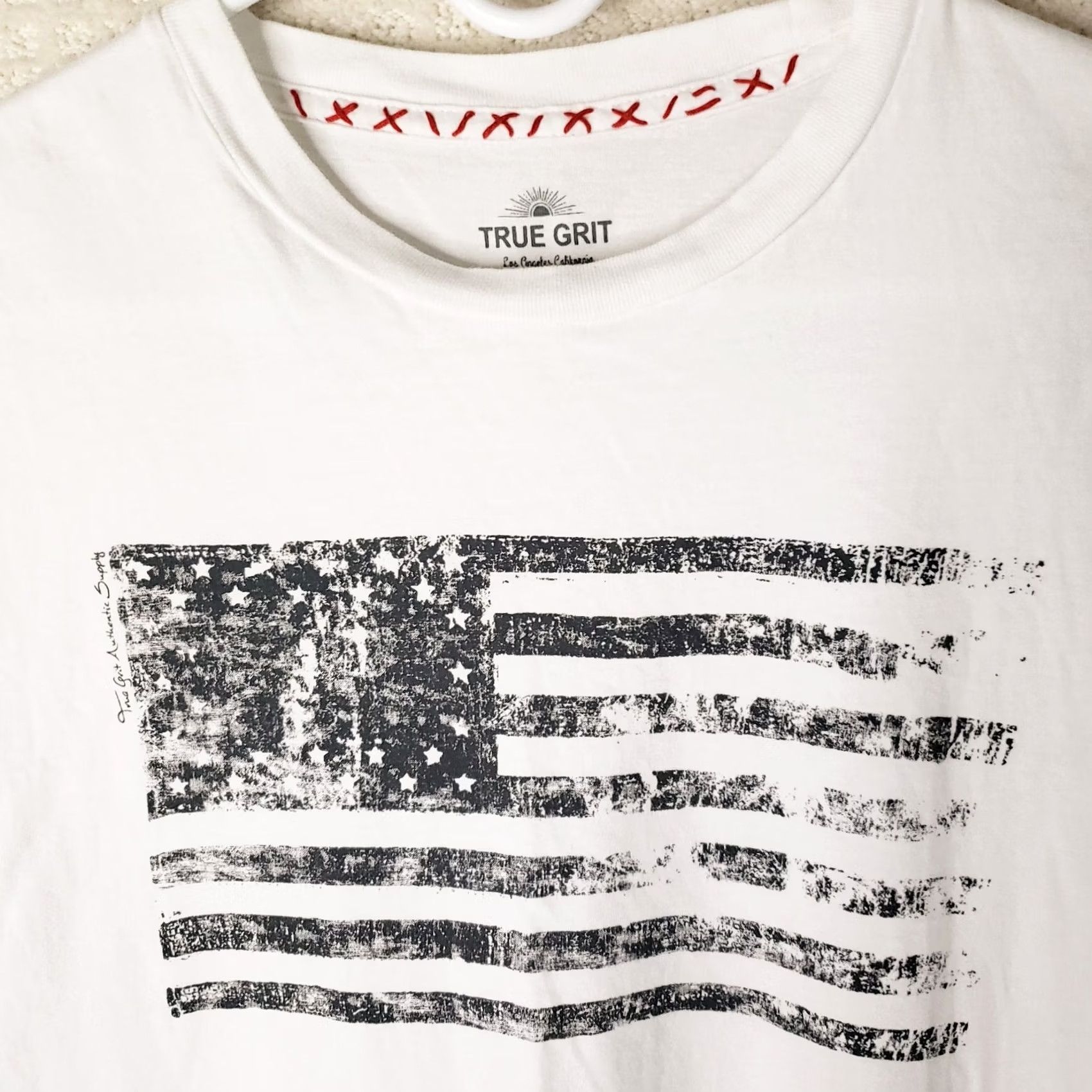 Vintage True Grit Men's M White 100% Cotton T-Shirt US Flag Size US M / EU 48-50 / 2 - 3 Thumbnail