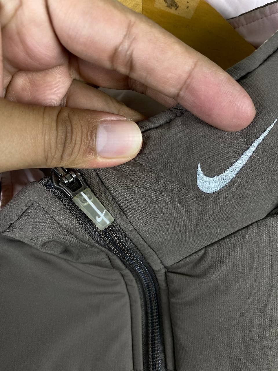 Nike nike long puffer jacket embroided logo nice design Size L / US 10 / IT 46 - 5 Thumbnail