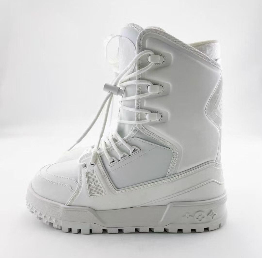 Louis Vuitton Louis Vuitton Trainer Snow White Winter Boots 0079-yw2 Size US 7 / EU 40 - 1 Thumbnail