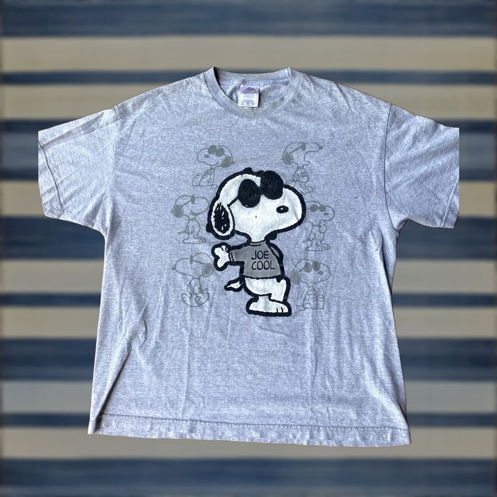 Peanuts VINTAGE Snoopy Joe Cool Peanuts T Shirt XL Gray Mens T-Shirt 90s Retro Size US XL / EU 56 / 4 - 1 Thumbnail