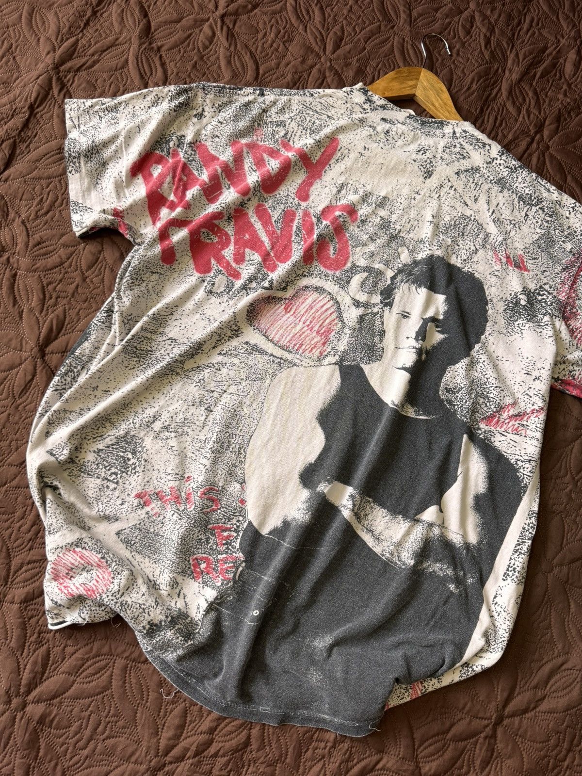 Band Tees vintage 1990s Randy Travis all-over print (AOP) Size US XXL / EU 58 / 5 - 13 Thumbnail