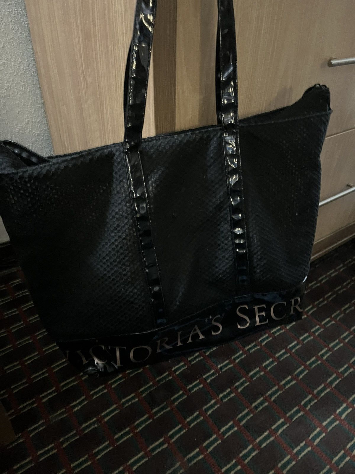Victoria's Secret Victoria Secret Tote Size ONE SIZE - 2 Thumbnail